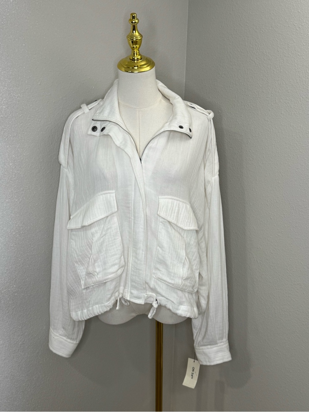On 34th Cotton Gauze Cropped Utility Jacket Women’s L Washed White NWT